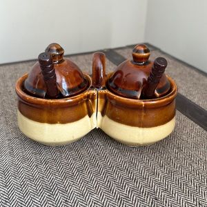 🎉5/$20🎉 Vintage glazed ceramic for Jam/jelly/sugar,etc double condiment